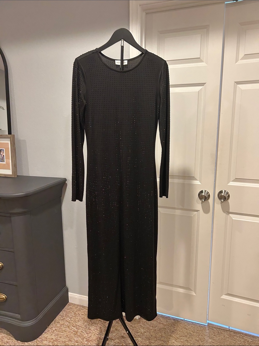 Gibson Latimer Black Long Sleeve Midi Dress with Subtle Sparkle